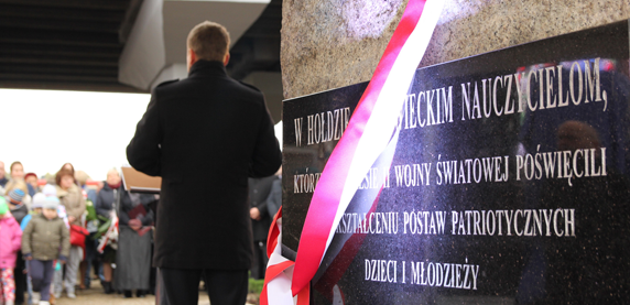 W hołdzie sosnowieckim nauczycielom – relacja TV Sosnowiec