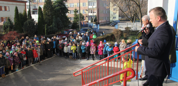 Odsłonięto Pamiatkową Tablicę w SP nr 3