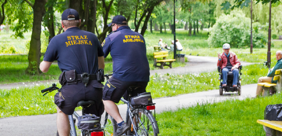 Patrole straży miejskiej także na rowerach