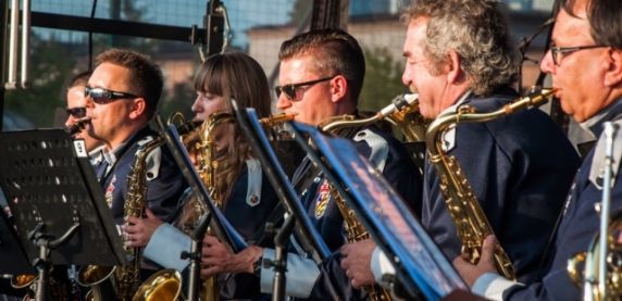 Orkiestra na molo — w sobotę zapraszamy na Stawiki