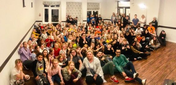 Uczniowie z SP15  na warsztatach językowych Euroweek