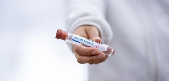 Przechorowałeś koronawirusa? Oddaj osocze i pomóż innym