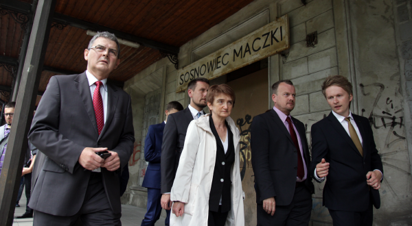 Minister infrastruktury i rozwoju w Maczkach