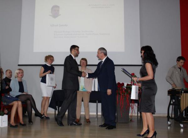 Absolwenci Plater w gronie wyróżnionych studentów