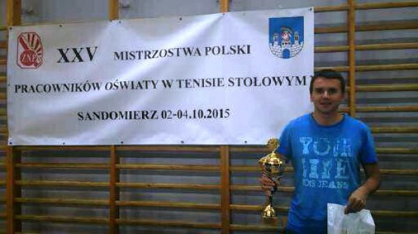 Adrian Eliasz mistrzem Polski pracowników oświaty