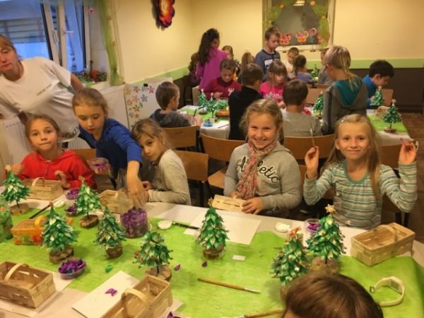 Dzieci ze świetlic środowiskowych w Osikowej Dolinie