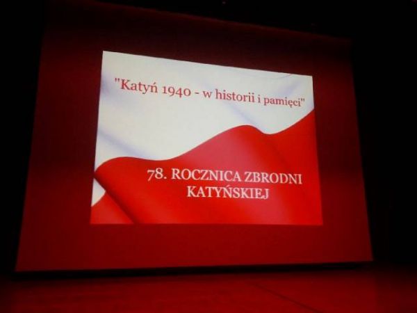„Katyń 1940 – w historii i pamięci”