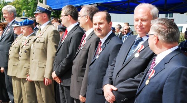Prezydent odznaczony przez Ministra Obrony Narodowej