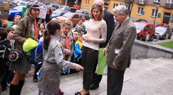Propagowali ideę segregacji śmieci