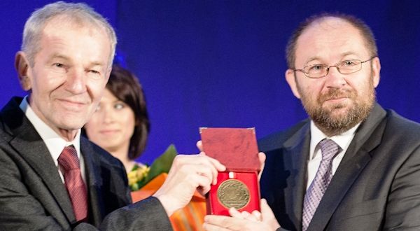 Poznaliśmy laureatów Zagłębiowskiej Nagrody Humanitas 2013
