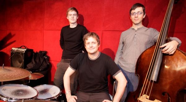 JIM BLACK TRIO zagra w Sali Koncertowej