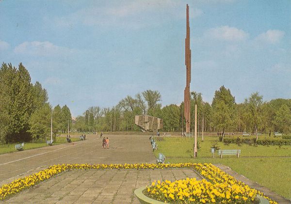 SLAJDOWISKO pt.  „Sosnowiec na pocztówkach z PRL-u”